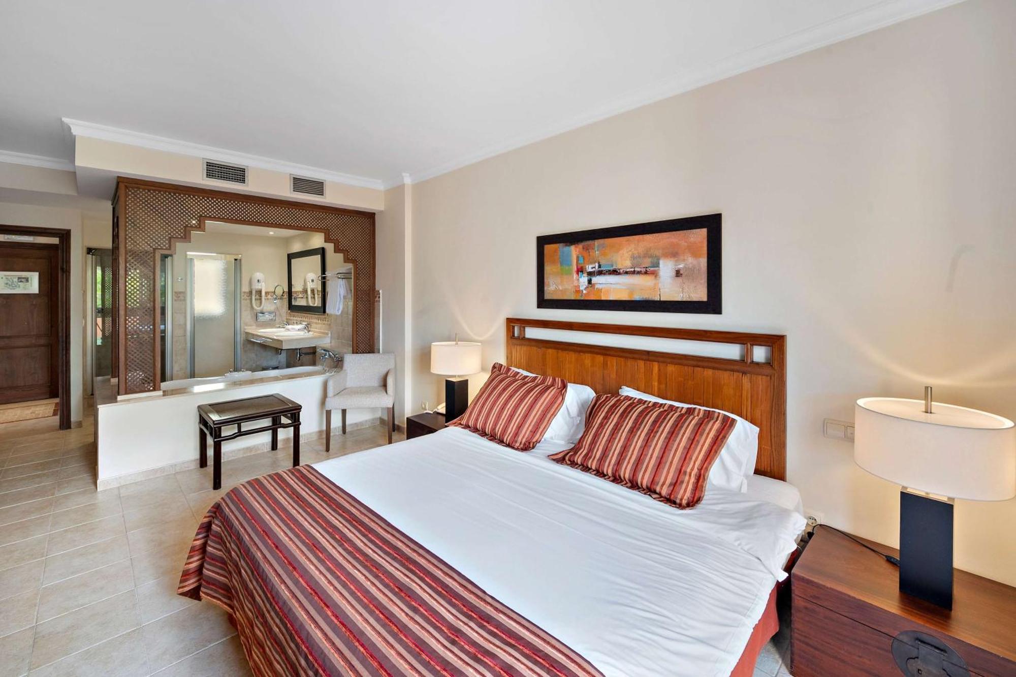Aparthotel Wyndham Grand Costa Del Sol El Faro