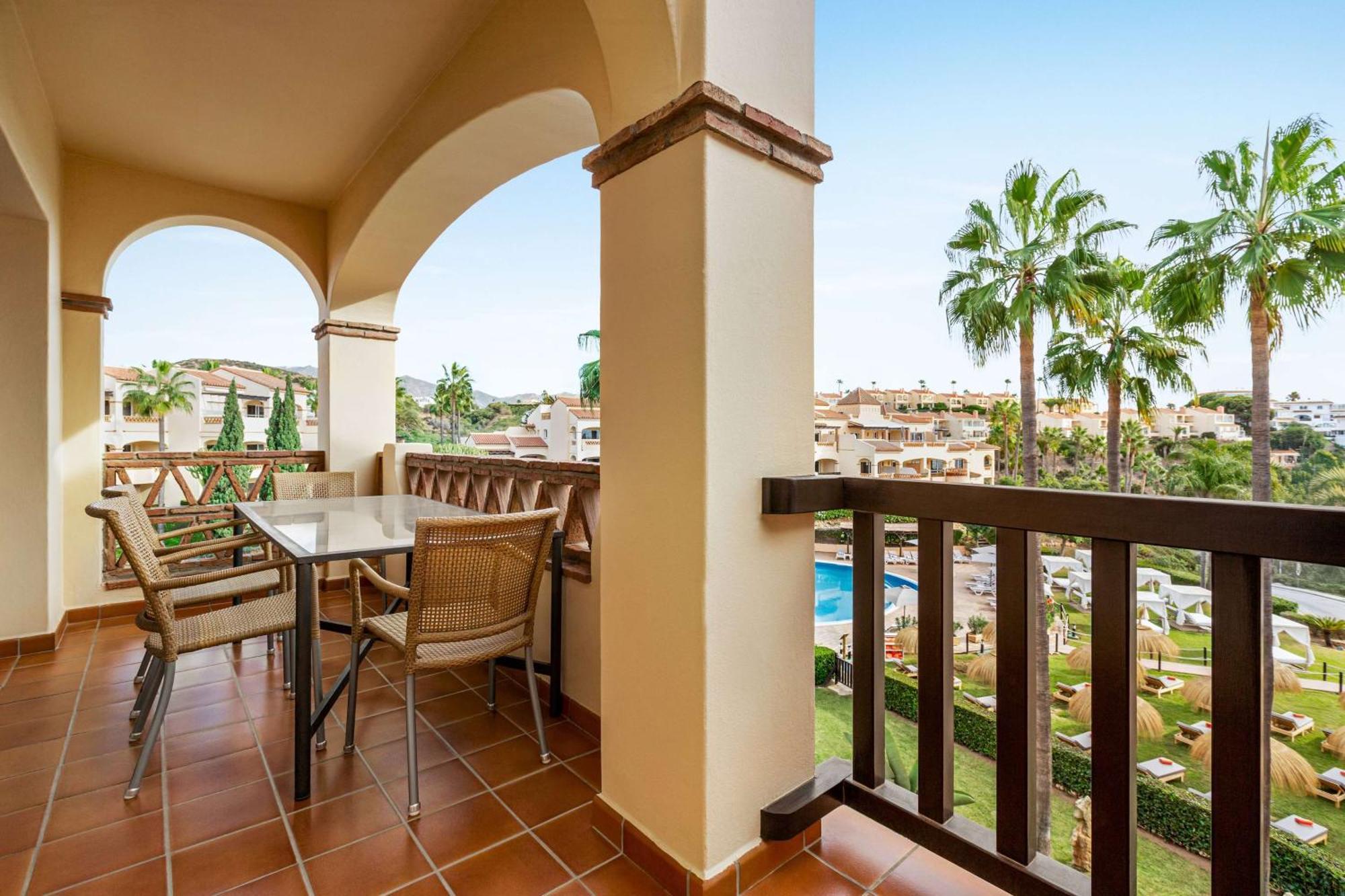 Wyndham Grand Costa Del Sol 3*