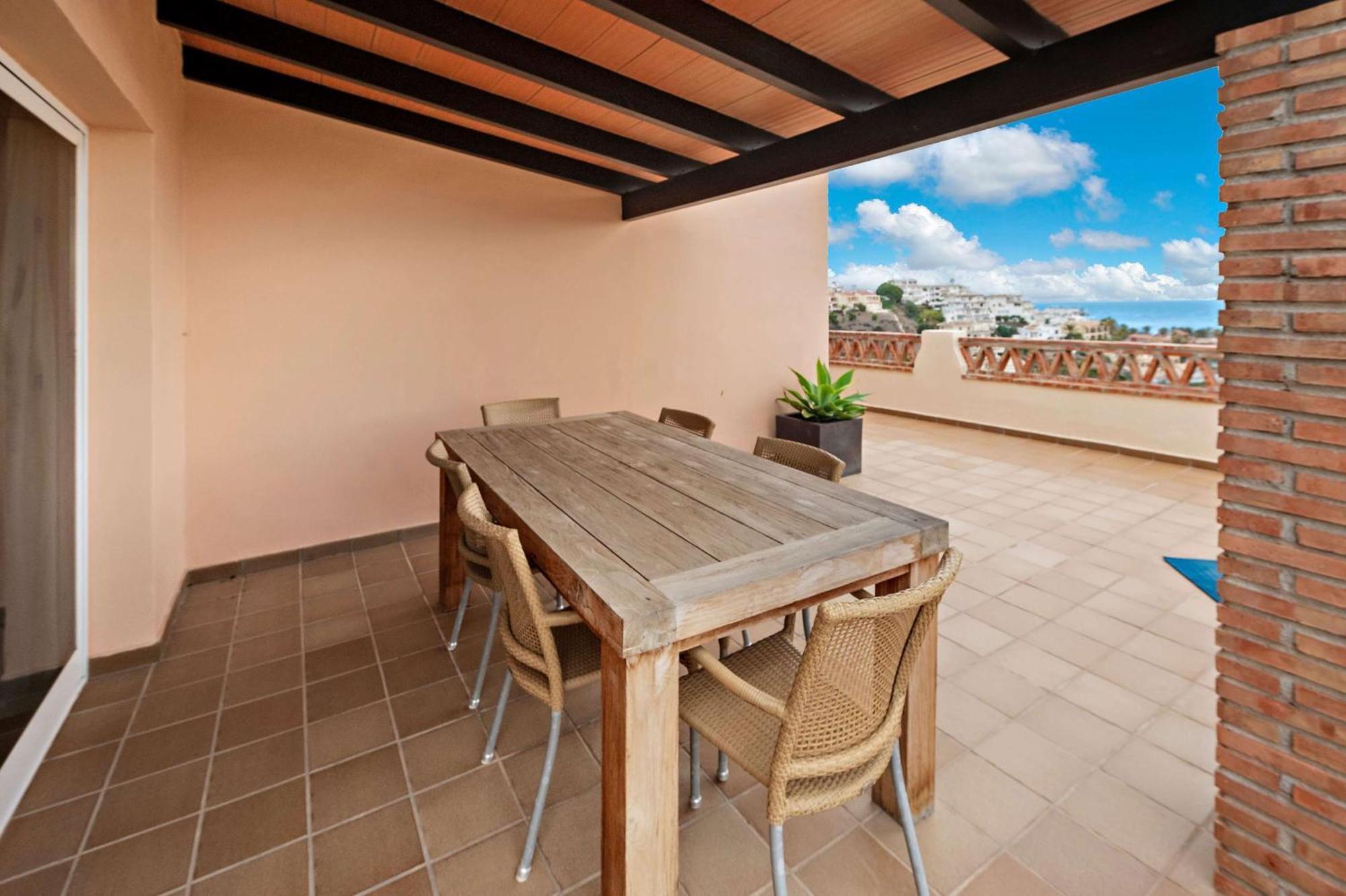 Wyndham Grand Costa Del Sol 3*